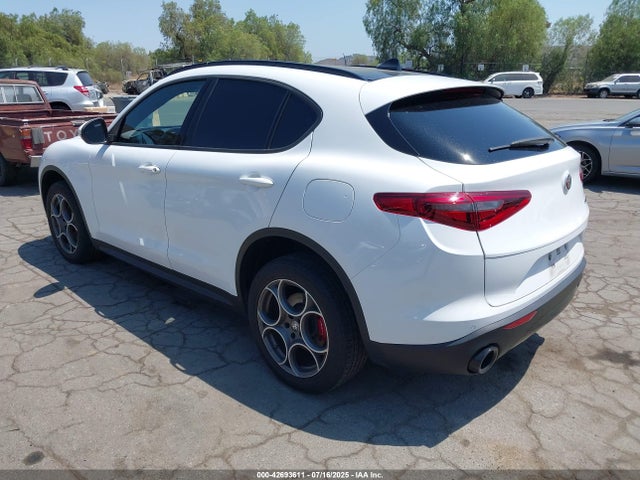 ZASPAJANXN7D47577 Alfa Romeo Stelvio