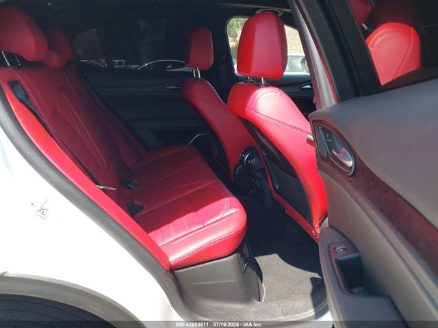 ZASPAJANXN7D47577 Alfa Romeo Stelvio