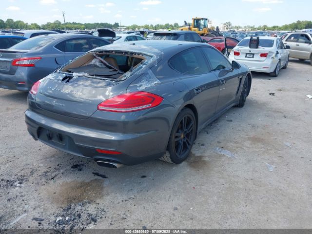 2016 PORSCHE PANAMERA WP0AA2A78GL004430 Photo 3