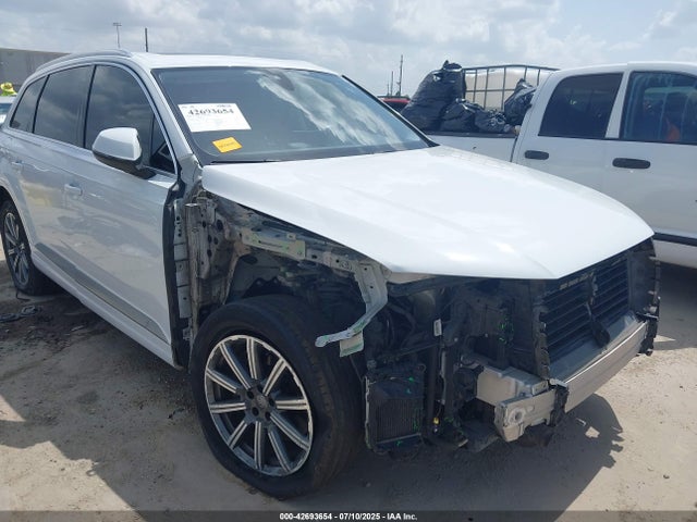 2018 AUDI Q7 WA1LAAF78JD002765 Photo 5