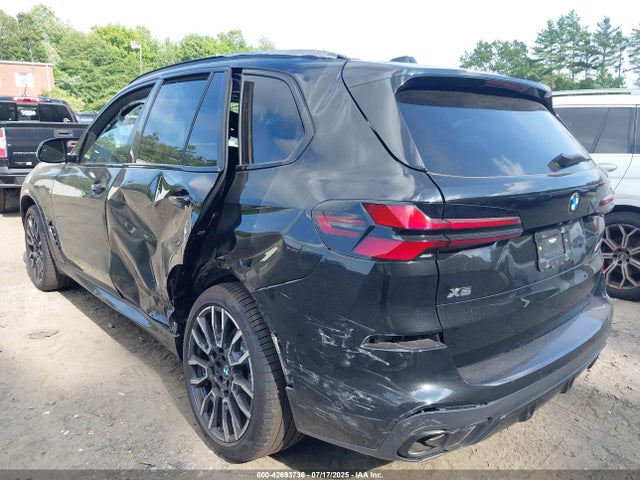 5UX33EU05R9S87483 BMW X5