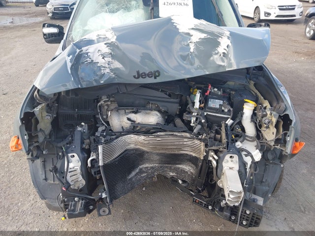 ZACCJABBXHPE95831 Jeep Renegade