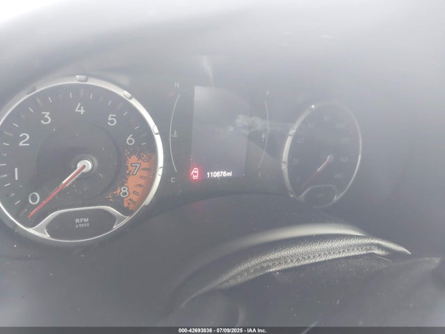 ZACCJABBXHPE95831 Jeep Renegade