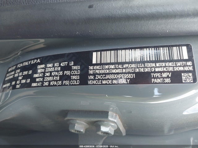 ZACCJABBXHPE95831 Jeep Renegade