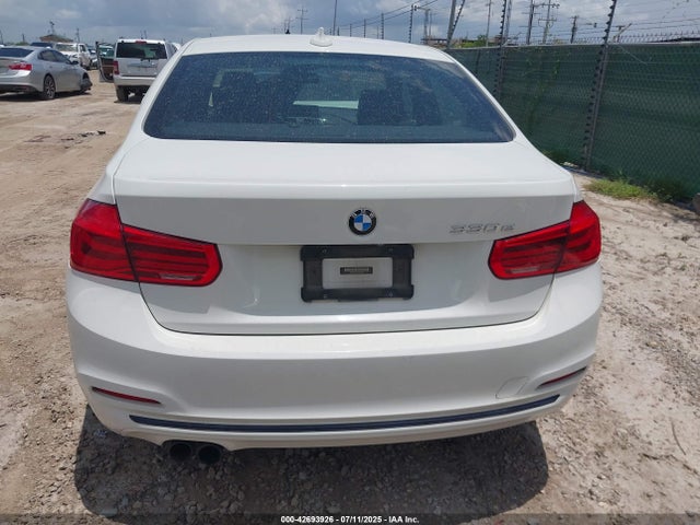 WBA8E1C5XJA180355 BMW 330e