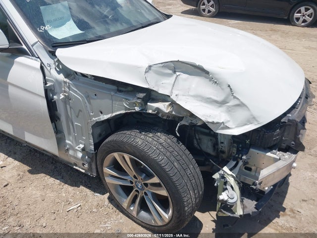 WBA8E1C5XJA180355 BMW 330e