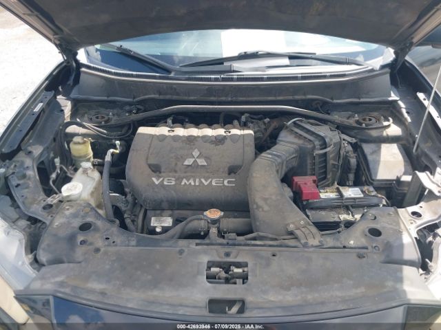 2010 MITSUBISHI OUTLANDER JA4JS4AX9AZ012897 Photo 9