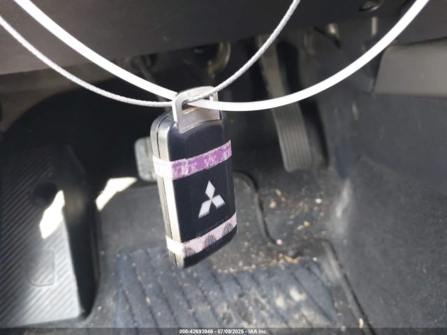 2010 MITSUBISHI OUTLANDER JA4JS4AX9AZ012897 Photo 10