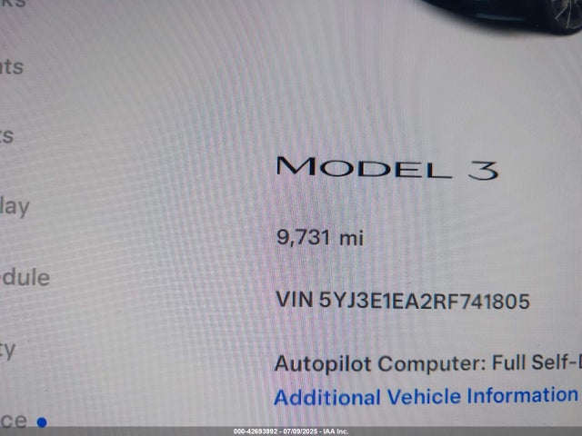 5YJ3E1EA2RF741805 Tesla 2024