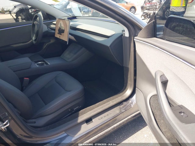 2024 TESLA MODEL 3 5YJ3E1EA2RF741805 Photo 4