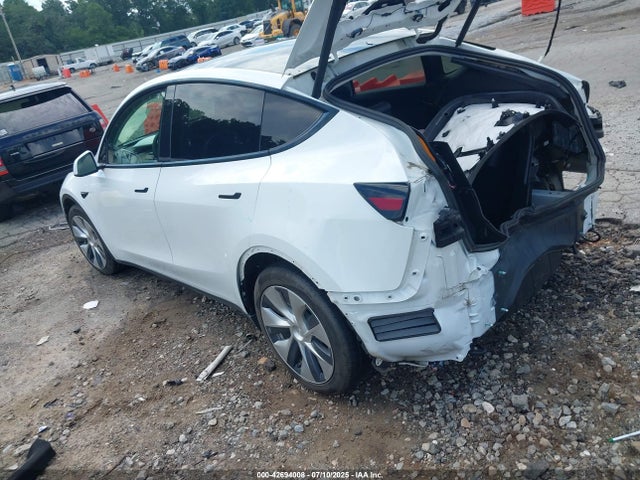 2021 TESLA MODEL Y 5YJYGDEE0MF224578 Photo 2