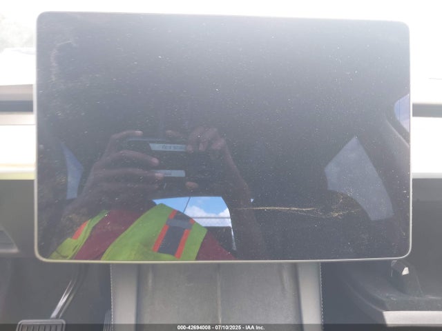 2021 TESLA MODEL Y 5YJYGDEE0MF224578 Photo 6