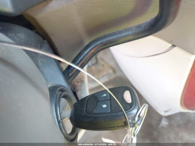 2005 CHRYSLER TOWN & COUNTRY 1C4GP45R85B437975 Photo 10