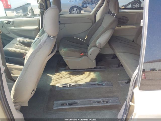 2005 CHRYSLER TOWN & COUNTRY 1C4GP45R85B437975 Photo 7