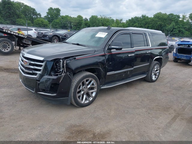 2019 CADILLAC ESCALADE ESV 1GYS3HKJ7KR301152 Photo 1