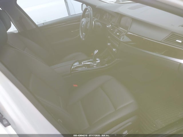 WBA5A7C57GG151239 BMW 528I