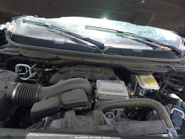 1C4SJVDT3NS107823 Jeep Wagoneer
