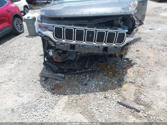 1C4SJVDT3NS107823 Jeep Wagoneer