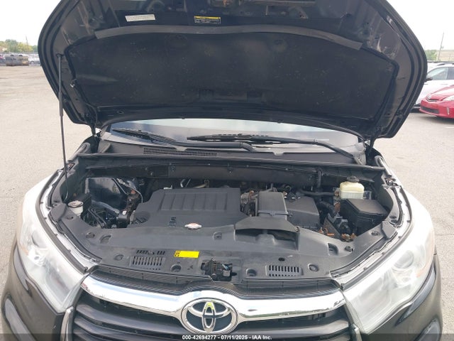 5TDBKRFH2GS279608 Toyota 2gr-fe