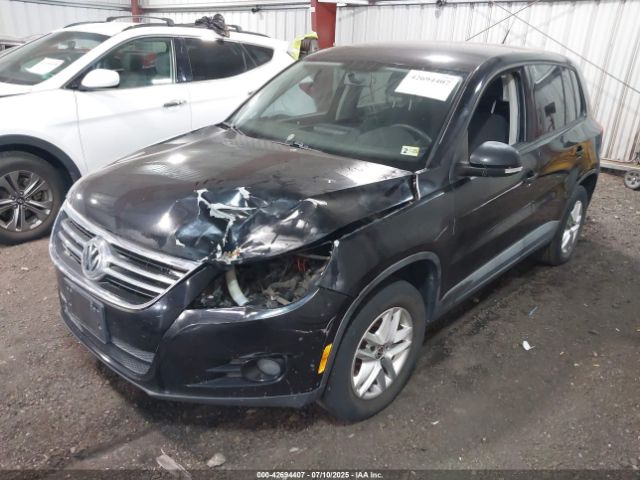 2011 VOLKSWAGEN TIGUAN WVGAV7AX5BW534360 Photo 1