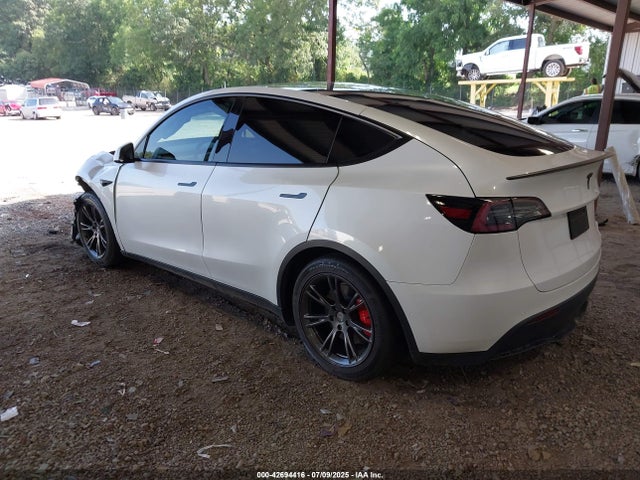 2020 TESLA MODEL Y 5YJYGDEF4LF011608 Photo 2
