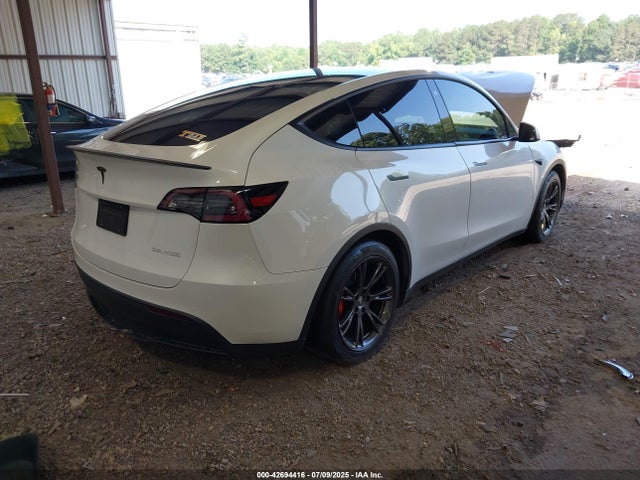 2020 TESLA MODEL Y 5YJYGDEF4LF011608 Photo 3