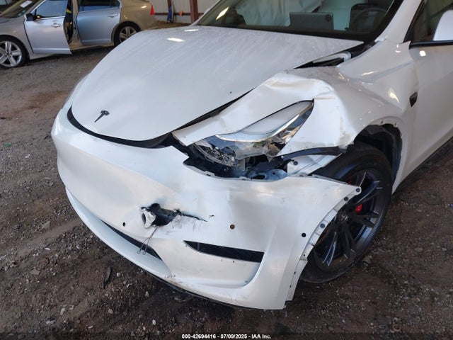 2020 TESLA MODEL Y 5YJYGDEF4LF011608 Photo 5
