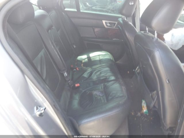 2011 JAGUAR XF SAJWA0GB3BLR98789 Photo 7