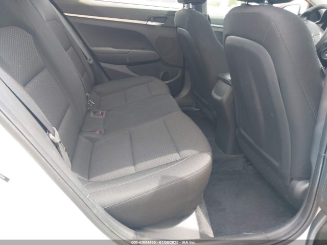 2019 HYUNDAI ELANTRA 5NPD74LF6KH482581 Photo 7