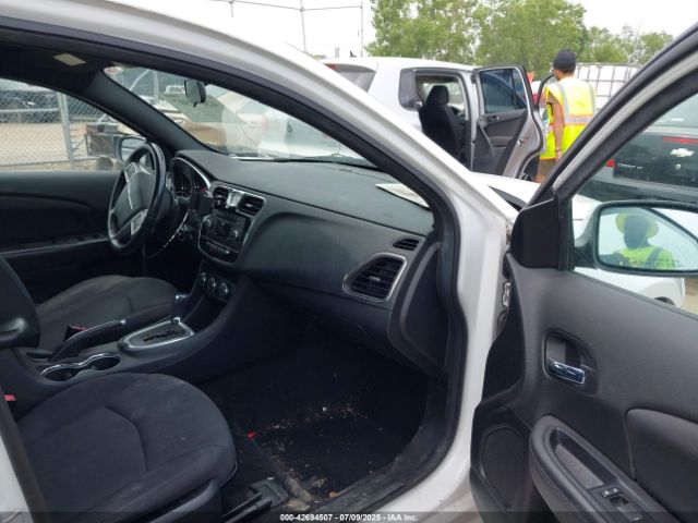 2013 CHRYSLER 200 1C3CCBBB8DN601605 Photo 4
