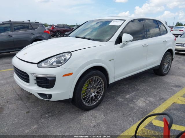 2016 PORSCHE CAYENNE E-HYBRID WP1AE2A25GLA63698 Photo 1