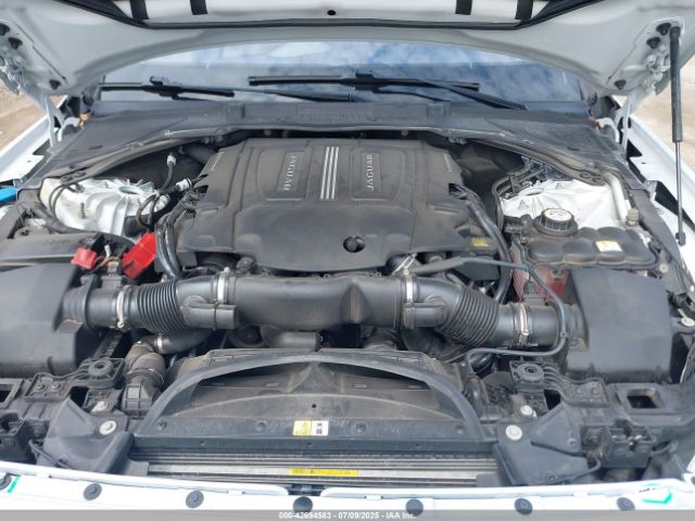 2016 JAGUAR XF SAJBD4BVXGCY20321 Photo 9