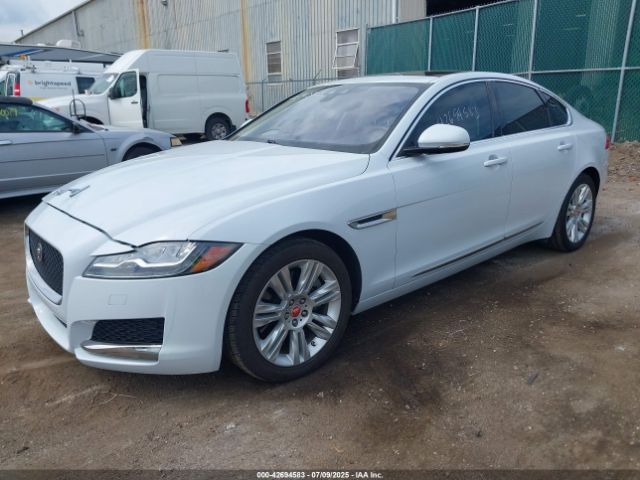 2016 JAGUAR XF SAJBD4BVXGCY20321 Photo 1