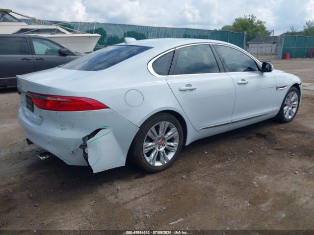 2016 JAGUAR XF SAJBD4BVXGCY20321 Photo 3