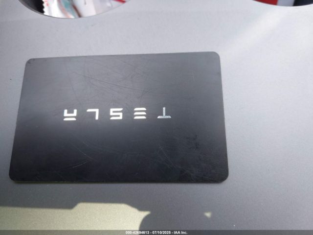 2024 TESLA MODEL Y 7SAYGDEE1RF988952 Photo 10