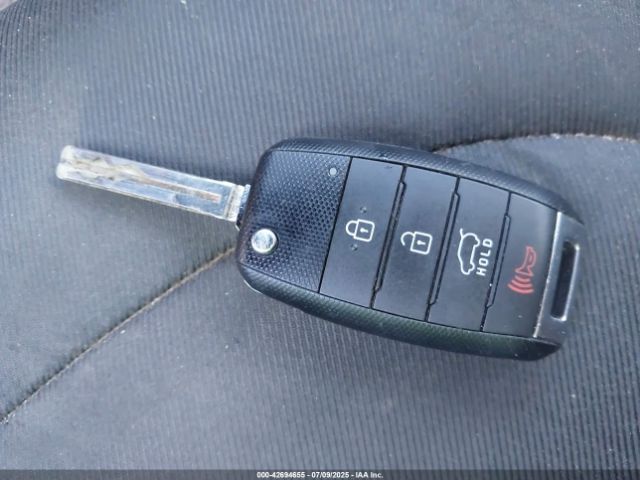 2016 KIA SOUL KNDJP3A52G7355247 Photo 10