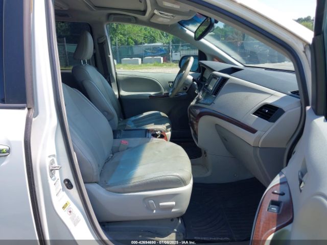 2014 TOYOTA SIENNA 5TDDK3DC3ES079590 Photo 4