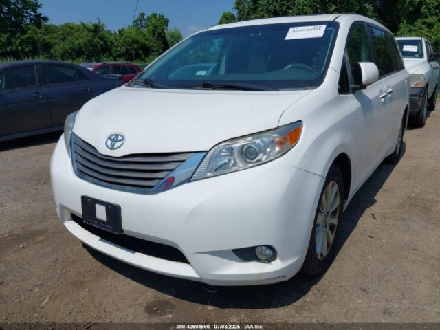 2014 TOYOTA SIENNA 5TDDK3DC3ES079590 Photo 5