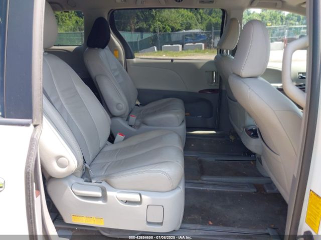 2014 TOYOTA SIENNA 5TDDK3DC3ES079590 Photo 7