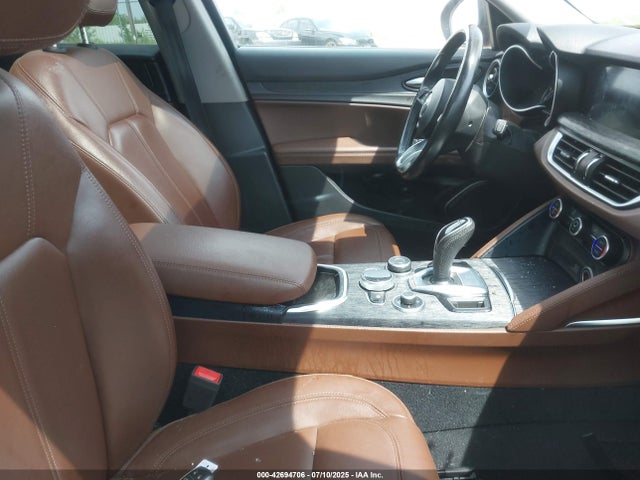 Alfa Romeo Stelvio 2021 ZASPAKAN3M7D00556 Image 5