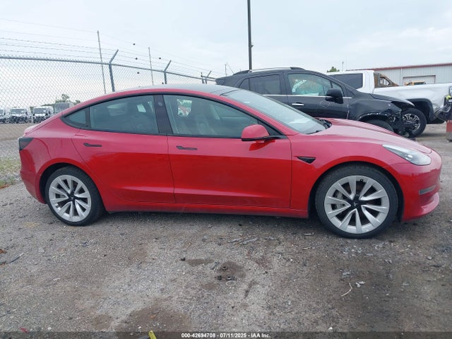 5YJ3E1EAXNF187276 Tesla 2022