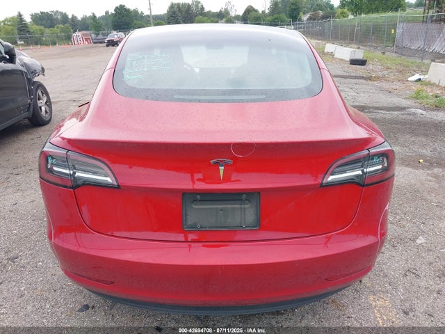 5YJ3E1EAXNF187276 Tesla 2022