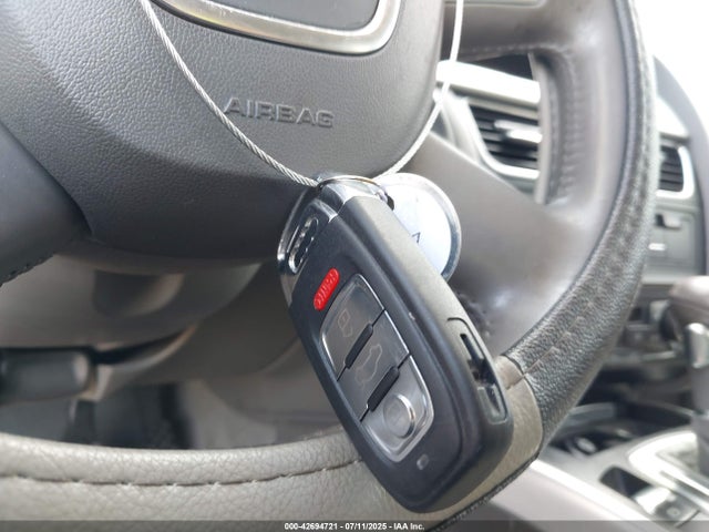 2012 AUDI A4 WAUKFAFL6CN010566 Photo 10