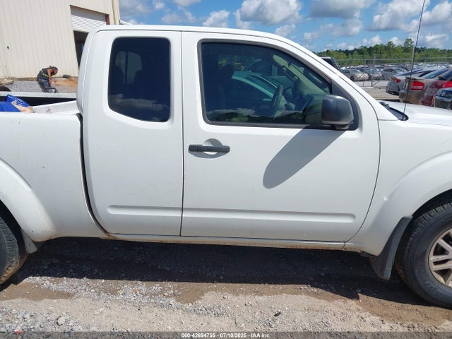 1N6BD0CT5HN719808 Nissan 2017