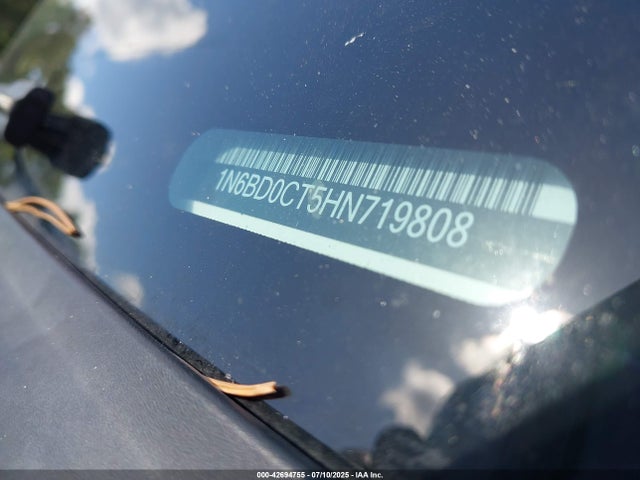 1N6BD0CT5HN719808 Nissan 2017