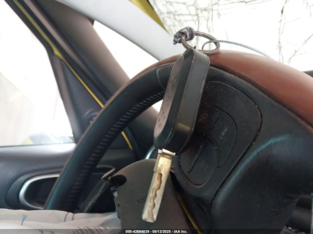 2014 FIAT 500L ZFBCFADH6EZ023015 Photo 10