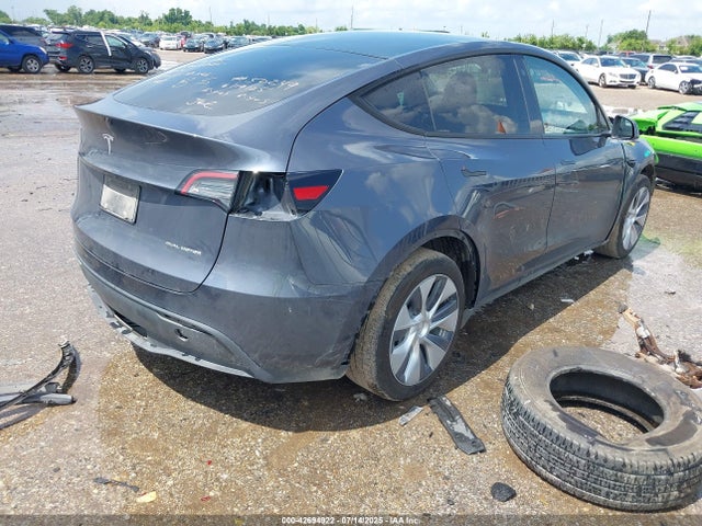7SAYGDEE4PA096821 Tesla 2023