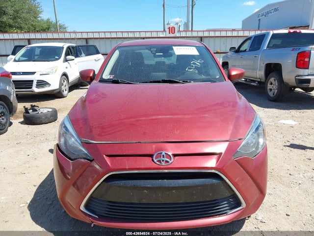 3MYDLBYV4JY315476 Toyota p5v