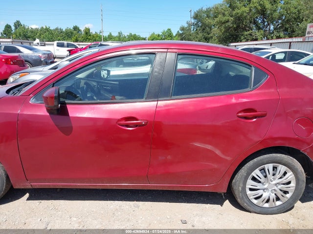3MYDLBYV4JY315476 Toyota p5v