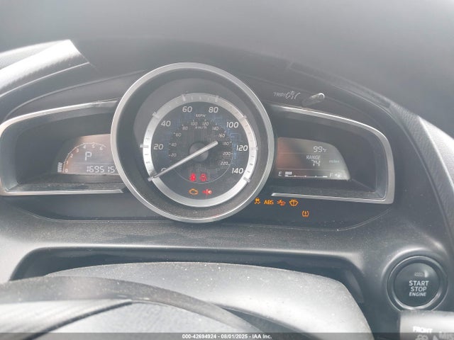 3MYDLBYV4JY315476 Toyota p5v